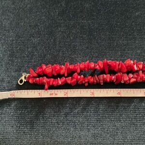 Coral chips necklace